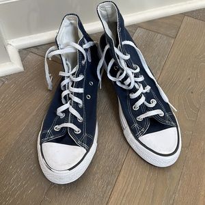 Converse All Star Chuck Taylor sz 7 High Top Sneakers Navy Blue